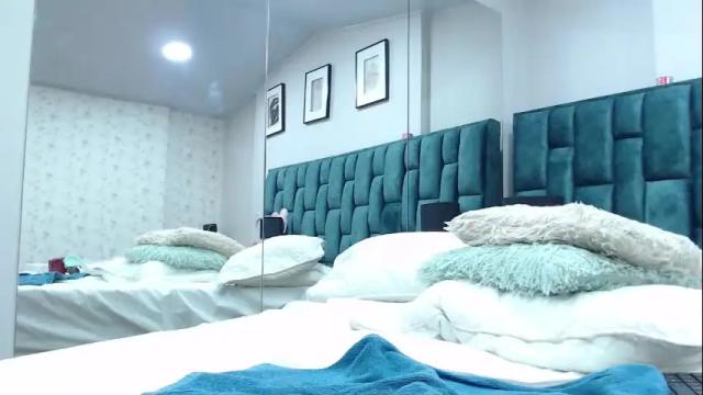 Image 4 of la_crespa_x Stream on Chaturbate on 6 days ago