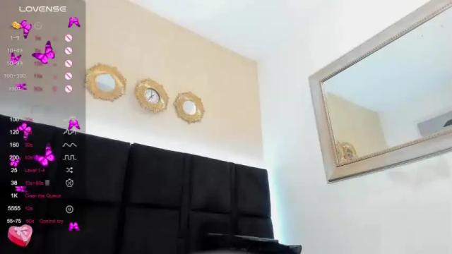 Image 11 of la_crespaa Stream on Chaturbate on 14 months ago