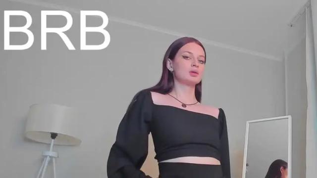Image 4 of la_devine Stream on Chaturbate on 12 months ago