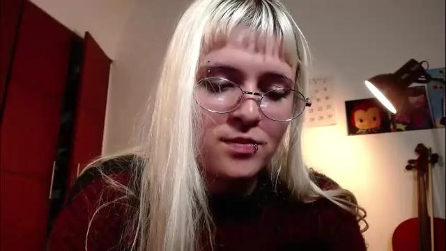 Image 12 of la_femme_fatale_ Stream on Chaturbate on 2 months ago