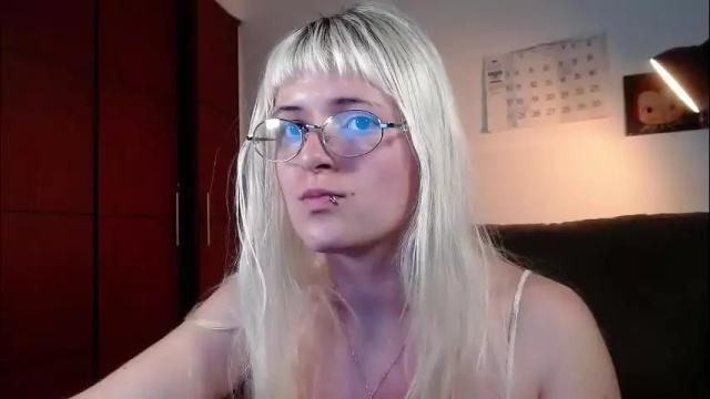 Image 4 of la_femme_fatale_ Stream on Chaturbate on 1 month ago