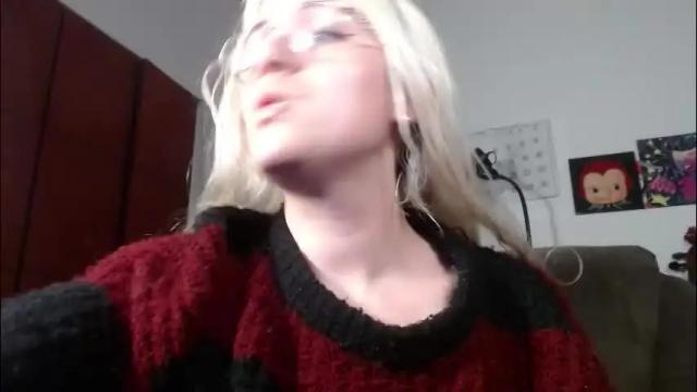 Image 12 of la_femme_fatale_ Stream on Chaturbate on 1 month ago