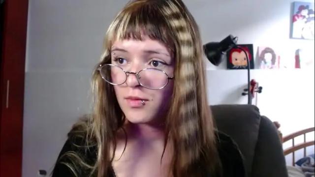 Image 10 of la_femme_fatale_ Stream on Chaturbate on 1 month ago