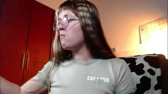 Image 3 of la_femme_fatale_ Stream on Chaturbate on 1 month ago