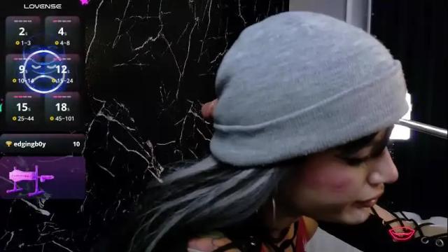 Image 10 of la_mazona Stream on Chaturbate on 1 month ago