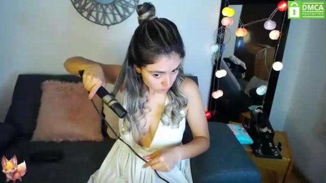 Image 3 of la_rola_ Stream on Chaturbate on 14 months ago