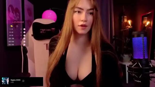 Thumbnail 1, la_seductrice's Stream at Chaturbate, 13 months ago