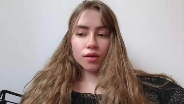 Image 3 of la_seductrice Stream on Chaturbate on 1 month ago