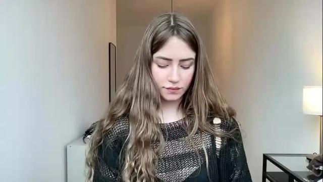 Image 6 of la_seductrice Stream on Chaturbate on 1 month ago