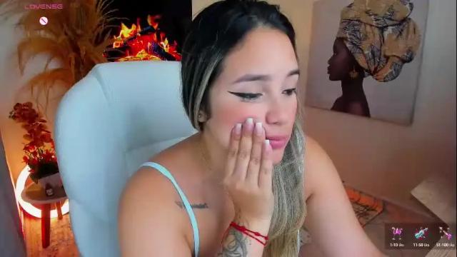 Image 4 of la_venezolana Stream on Chaturbate on 1 month ago
