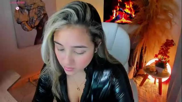 Image 2 of la_venezolana Stream on Chaturbate on 1 day ago
