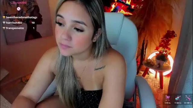 Image 10 of la_venezolana Stream on Chaturbate on 1 month ago