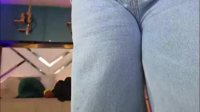 Image 3 of laady_brownn Stream on Chaturbate on 1 month ago