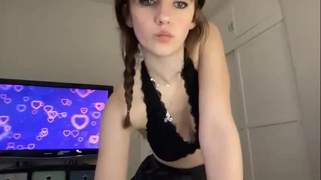 Thumbnail 1, laceyflowers's Stream at Chaturbate, 13 months ago