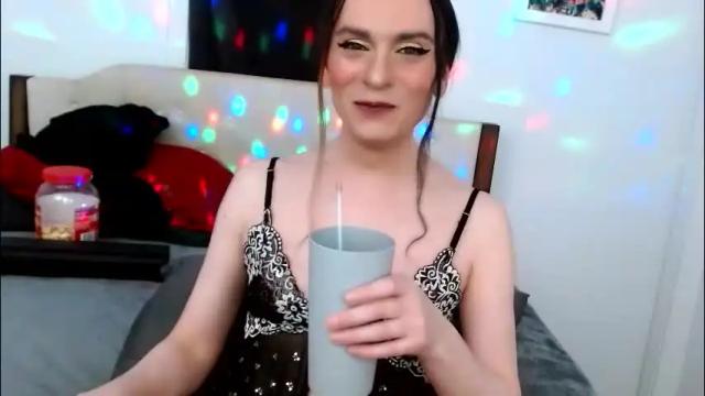 Image 3 of laceyphoenix1 Stream on Chaturbate on 1 month ago