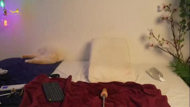 Image 12 of lacie_le_beauty Stream on Chaturbate on 1 month ago