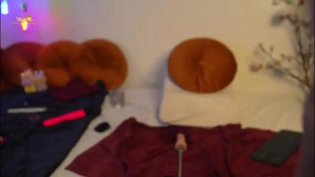 Image 12 of lacie_le_beauty Stream on Chaturbate on 1 month ago