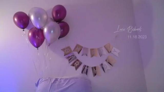 Image 3 of lacie_richards Stream on Chaturbate on 23 months ago