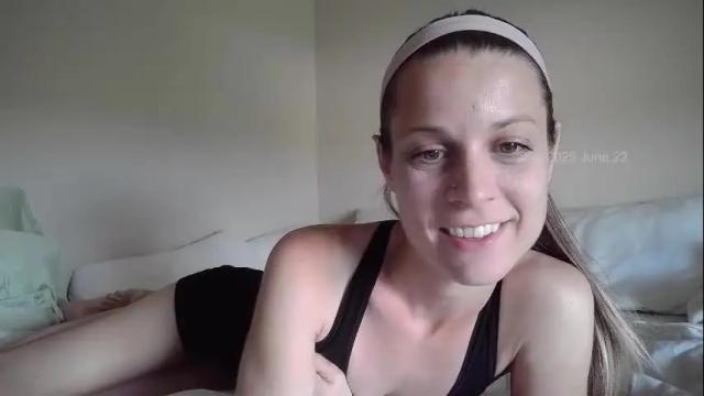 Image 3 of lacie_richards Stream on Chaturbate on 4 months ago