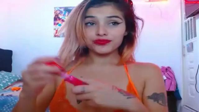 Image 11 of lacolombiana_bitch Stream on Chaturbate on 13 months ago