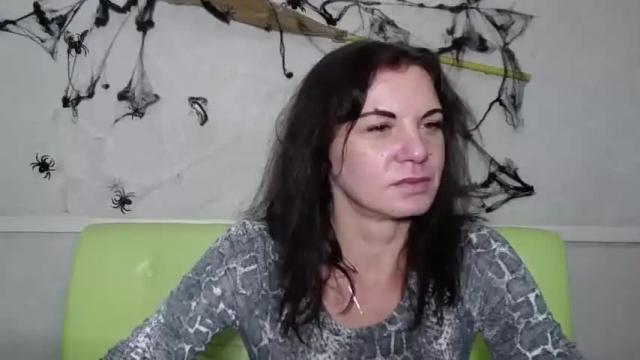 Image 12 of ladaspi Stream on Chaturbate on 18 months ago