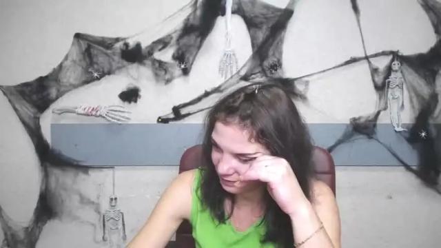 Image 8 of ladaspi Stream on Chaturbate on 18 months ago