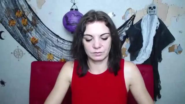 Image 11 of ladaspi Stream on Chaturbate on 24 months ago