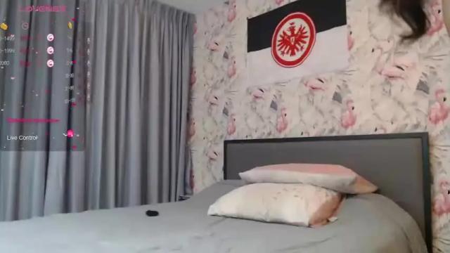 Image 8 of ladii_mia Stream on Chaturbate on 13 months ago