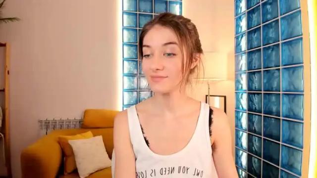 Image 4 of lady__mouse Stream on Chaturbate on 19 months ago