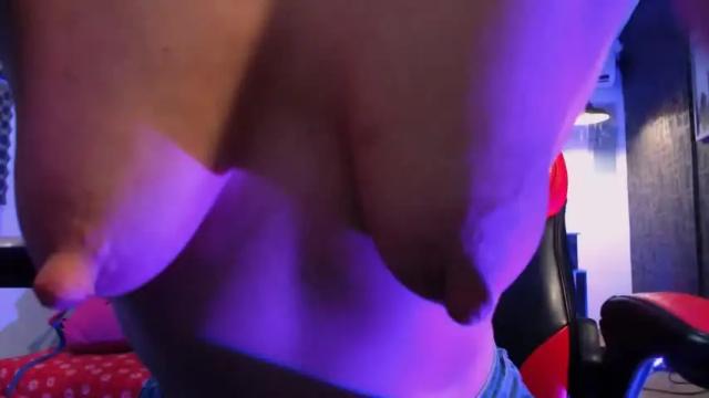 Image 3 of lady_brun Stream on Chaturbate on 15 months ago