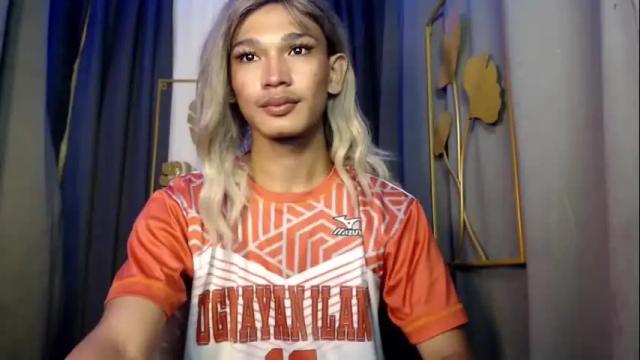 Image 2 of lady_cummerx Stream on Chaturbate on 8 months ago