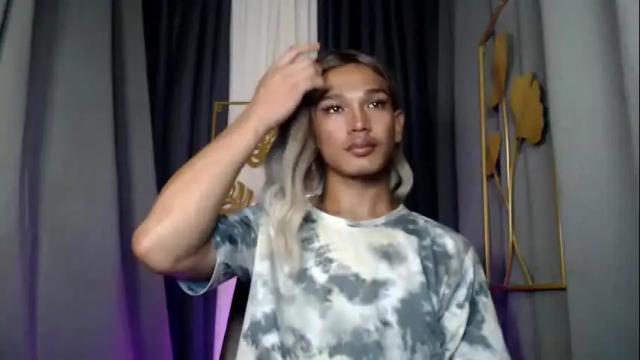 Image 10 of lady_cummerx Stream on Chaturbate on 8 months ago