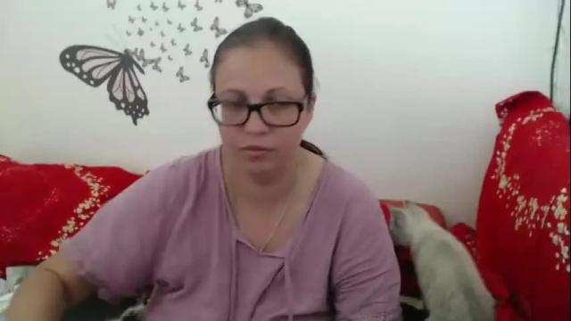 Image 12 of lady_hellene Stream on Chaturbate on 2 months ago