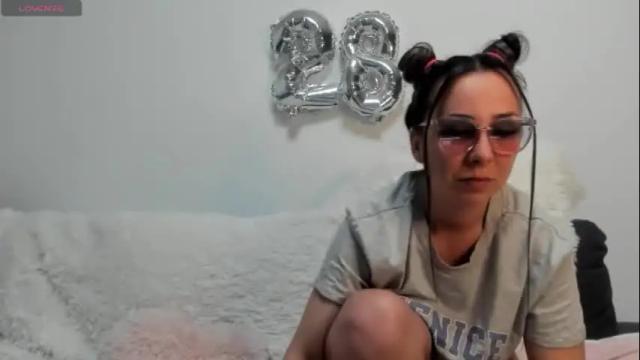 Image 4 of lady_lyanna Stream on Chaturbate on 1 month ago