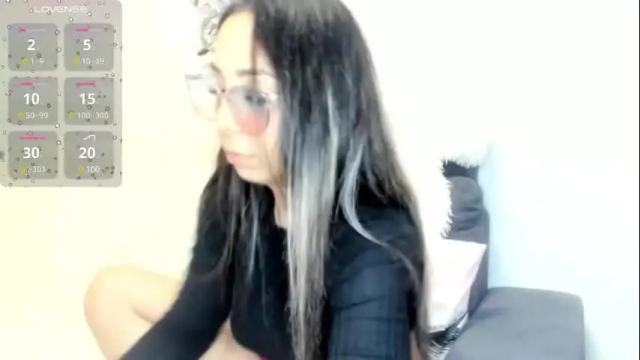 Image 3 of lady_lyanna Stream on Chaturbate on 1 month ago