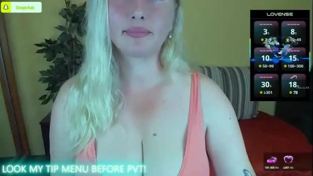 Image 7 of lady_melismilf Stream on Chaturbate on 8 months ago