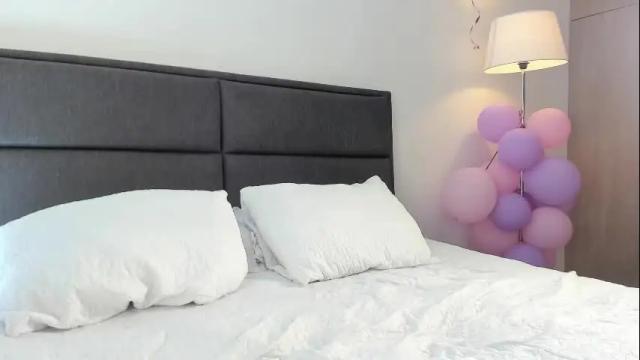 Image 6 of lady_ni Stream on Chaturbate on 14 days ago