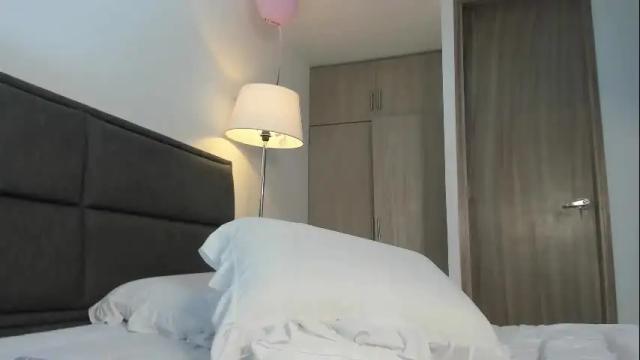 Image 4 of lady_ni Stream on Chaturbate on 9 days ago