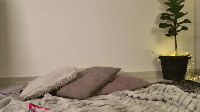 Image 3 of lady_ni Stream on Chaturbate on 1 month ago