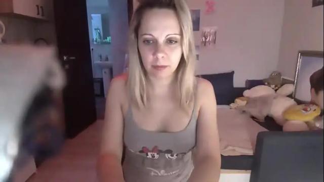 Thumbnail 3, lady_smile69's Stream at Chaturbate, 3 hours ago