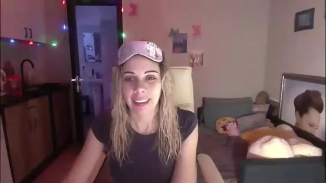 Image 2 of lady_smile69 Stream on Chaturbate on 2 months ago