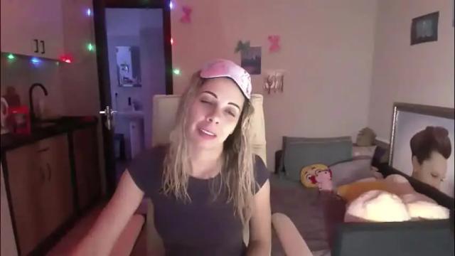 Image 3 of lady_smile69 Stream on Chaturbate on 2 months ago