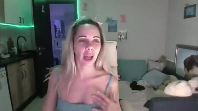Image 4 of lady_smile69 Stream on Chaturbate on 1 month ago