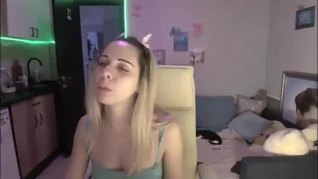 Image 7 of lady_smile69 Stream on Chaturbate on 1 month ago