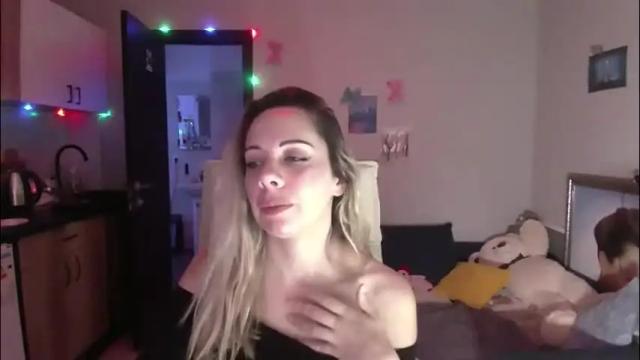 Image 11 of lady_smile69 Stream on Chaturbate on 1 month ago