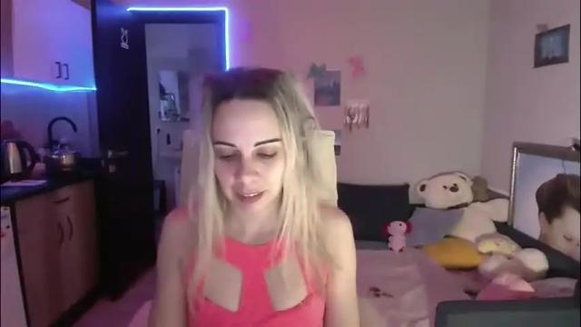 Image 3 of lady_smile69 Stream on Chaturbate on 2 months ago