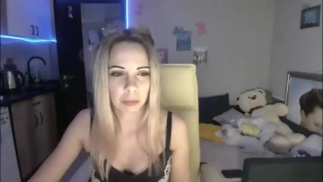 Image 11 of lady_smile69 Stream on Chaturbate on 1 month ago