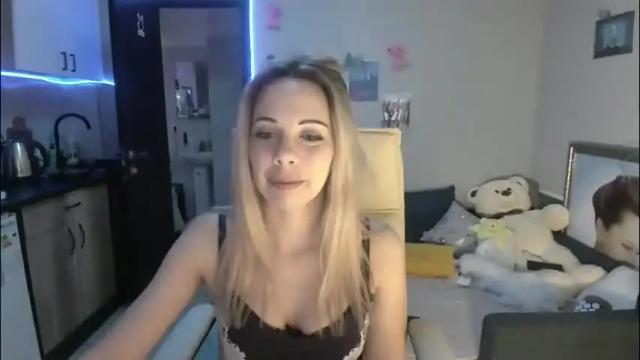 Image 3 of lady_smile69 Stream on Chaturbate on 1 month ago