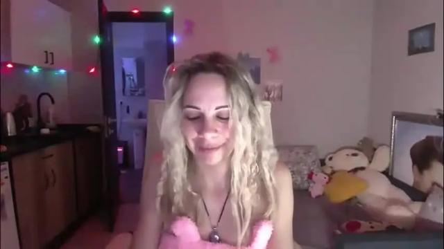 Image 6 of lady_smile69 Stream on Chaturbate on 1 month ago