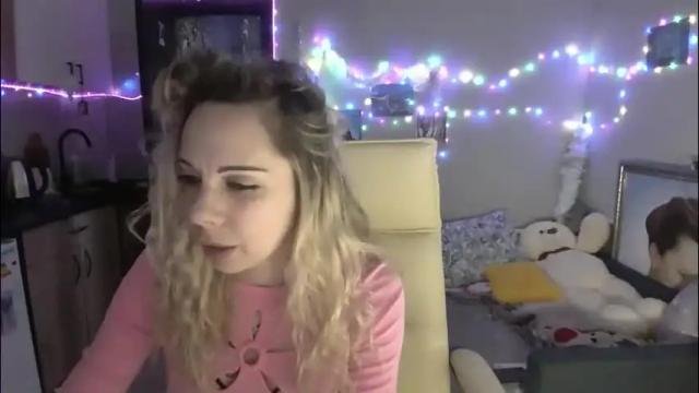 Image 12 of lady_smile69 Stream on Chaturbate on 27 days ago